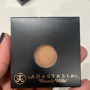 Anastasia Beverly Hills-Eye Shadow Singles- Penny Metal